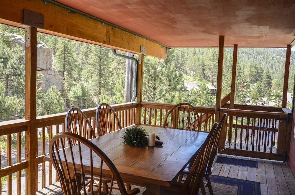 The Woolly Bugger Inn - photo 100