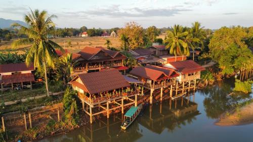 Crazy Gecko Dondet in Muang Khong, Laos