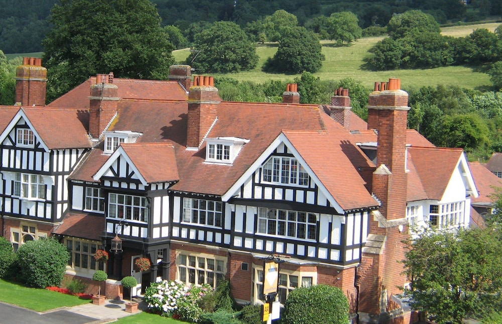 Colwall Park Hotel Bar & Restaurant in Great Malvern, United Kingdom