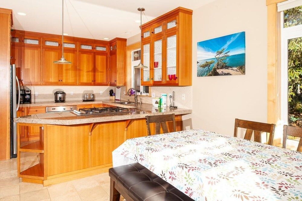 Schooner Creek Retreat - photo 4