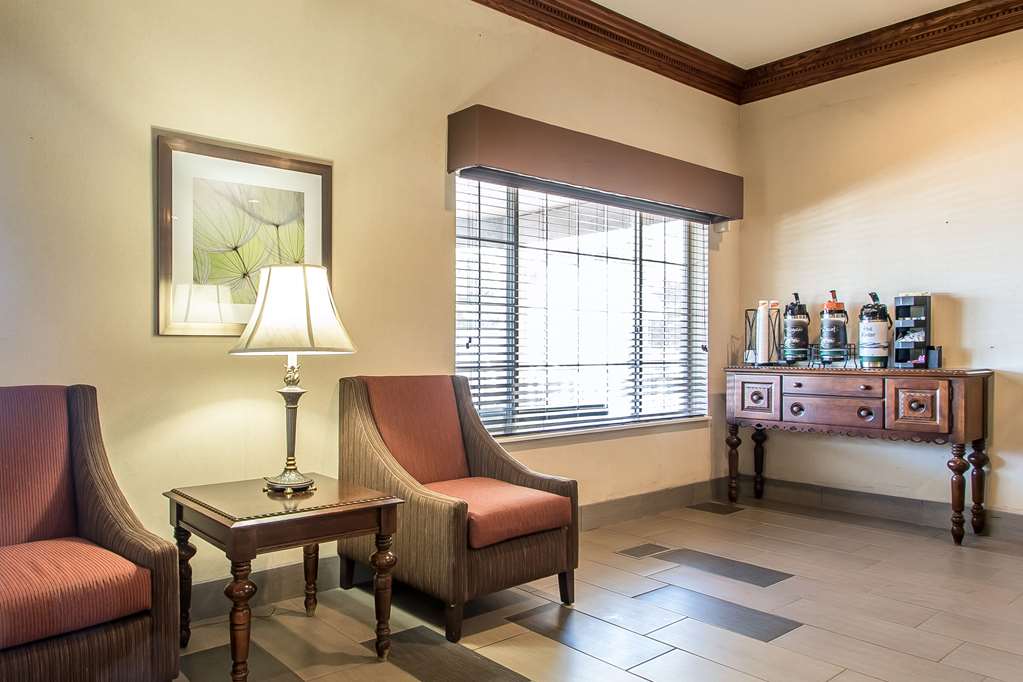 Quality Inn & Suites East Troy I 43 - photo 4