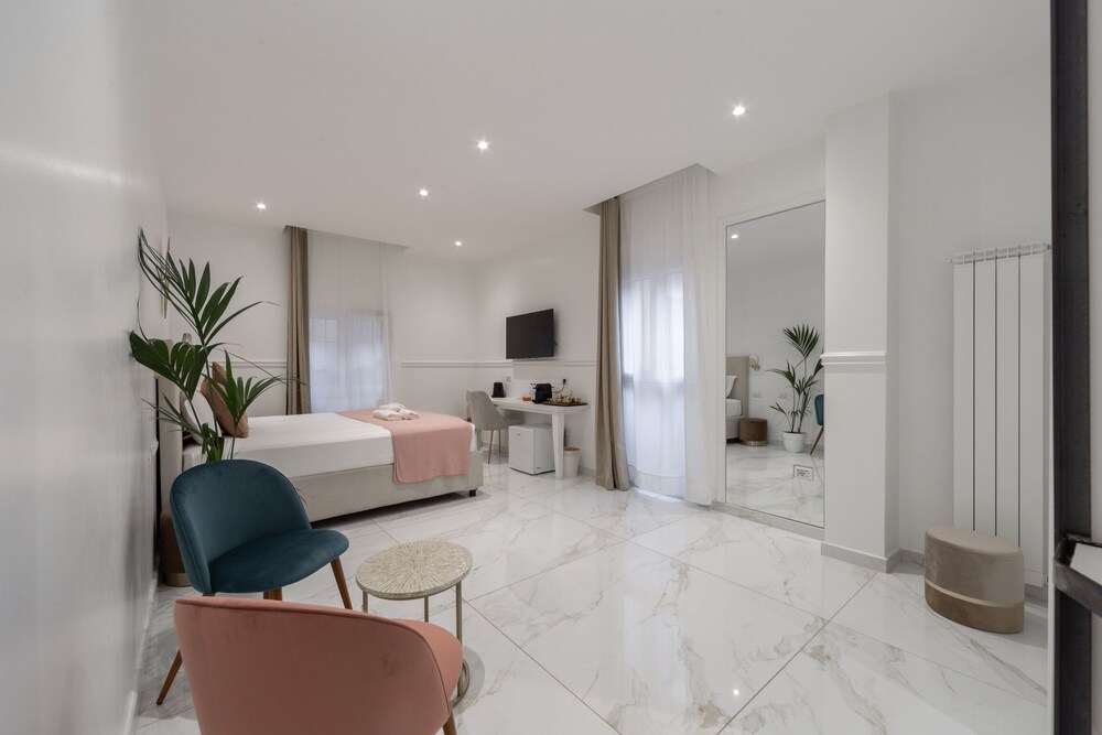 Leia Hospitality — 4-Star Luxury Hotel in Milan, Italy