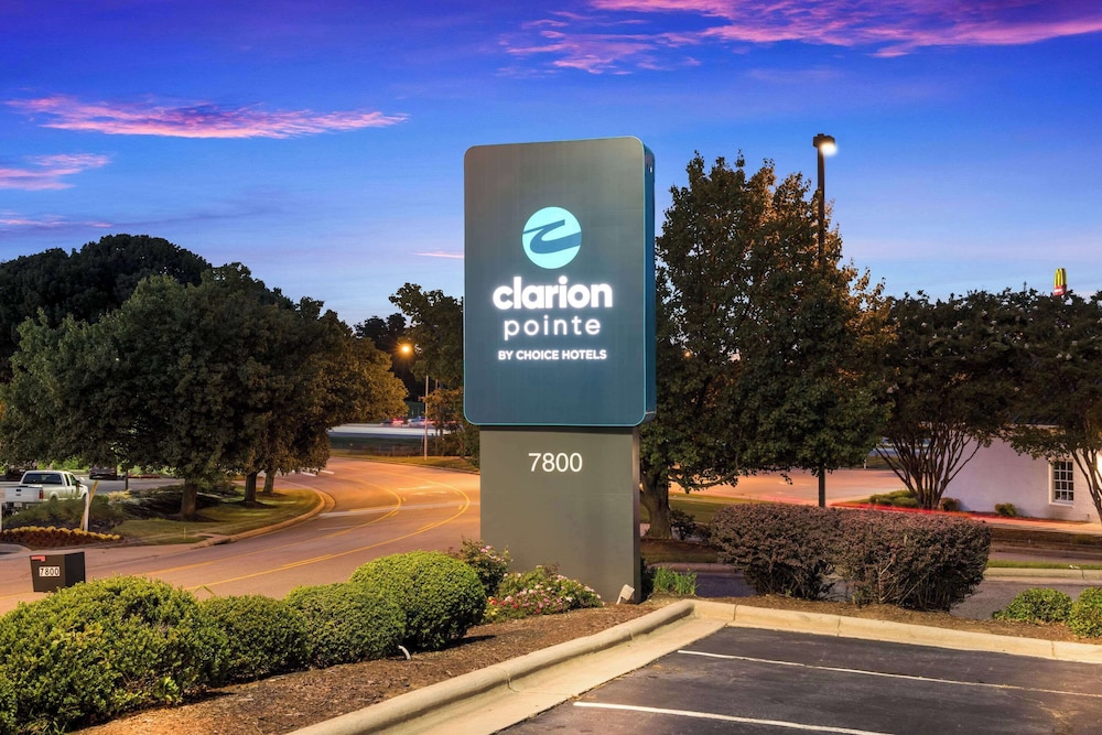 Clarion Pointe Greensboro Airport - photo 38
