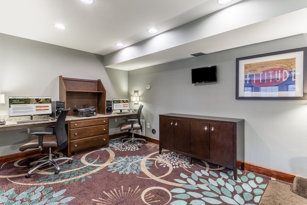 Staybridge Suites Davenport by IHG - photo 37