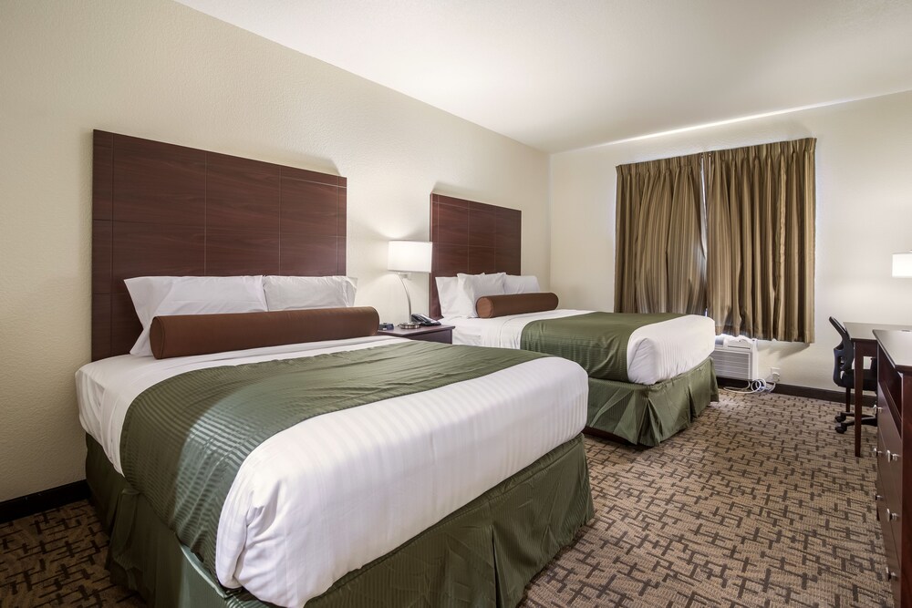 Cobblestone Hotel & Suites Victor - photo 16