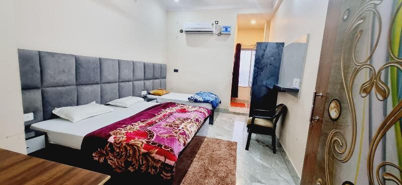 Surya Palace — hotel in Ajodhya