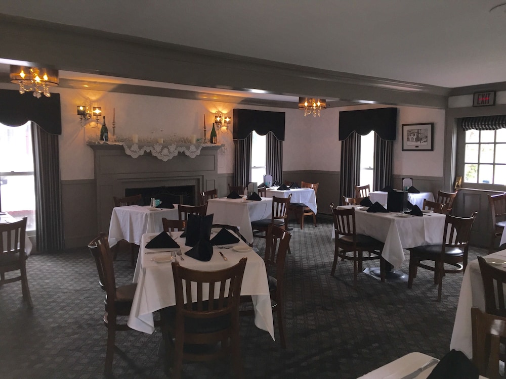 Afton House Inn - photo 38