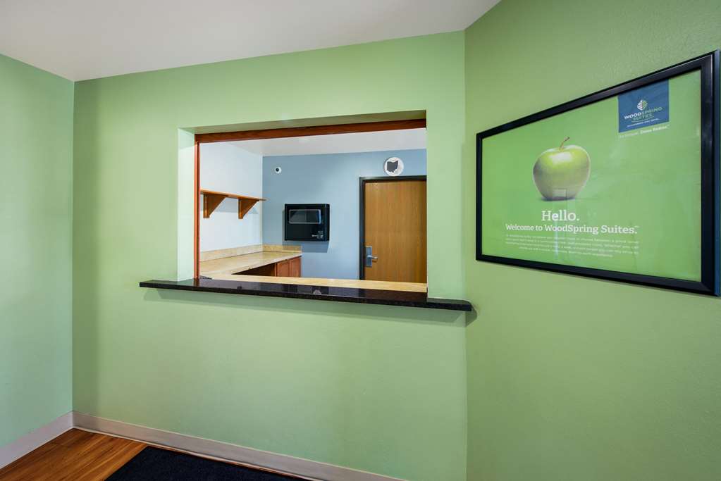 WoodSpring Suites Columbus Southeast - photo 8