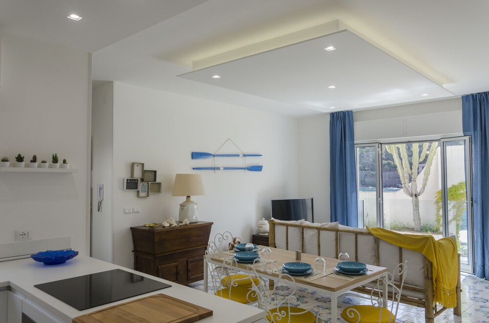 TaoApartments Casa Salina — 4-Star Luxury Hotel in Taormina, Italy