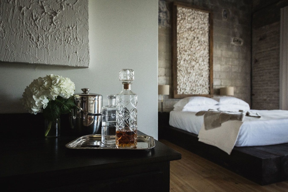 GunRunner Boutique Hotel - photo 5