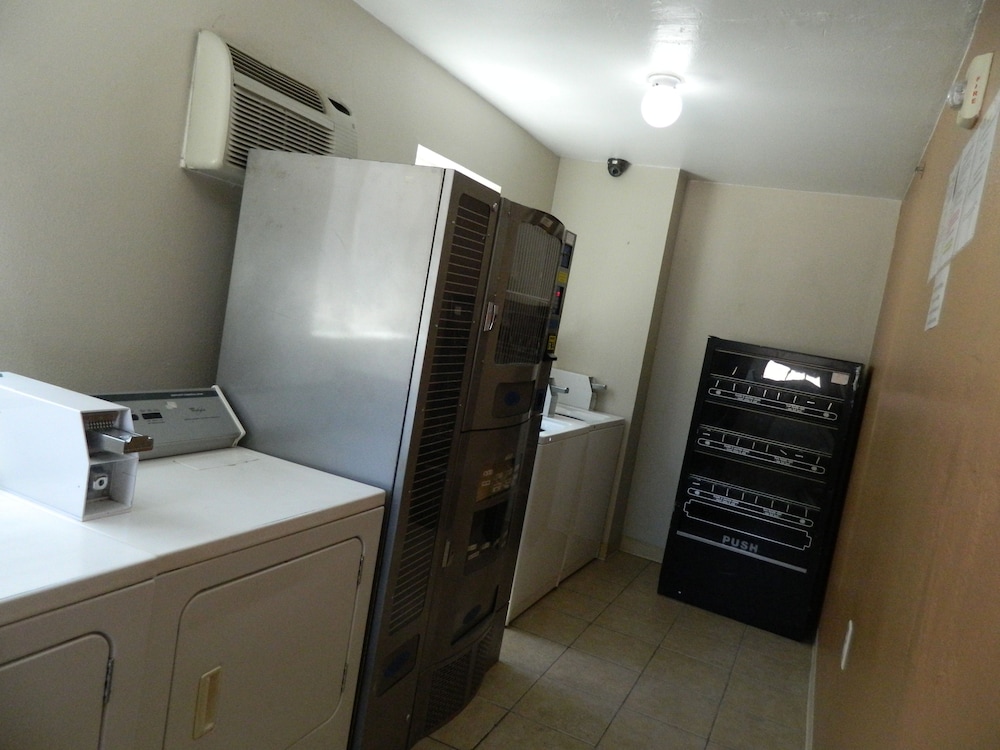 Paris Extended Stay Suites - photo 19