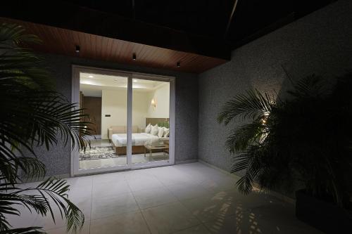 Hotel Elinor — Ahmedabad — photo 2