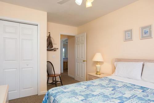 No Worries by Oak Island Accommodations - photo 23
