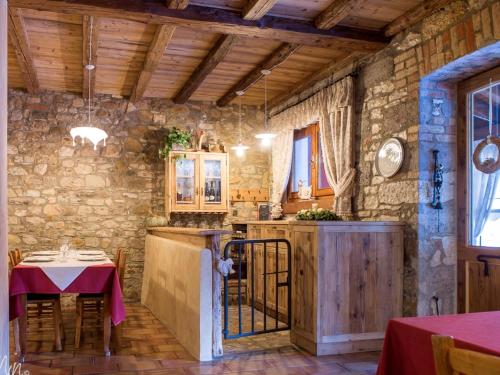 Agriturismo Vigneto Vecio — 4-Star Luxury Hotel in Valdobbiadene, Italy