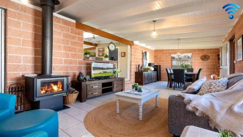 Cudgee - carbon neutral hotel in Unknown City