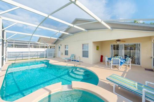 4br 3ba Disney Area Luxury Resort with pool spa in Orlando, United States