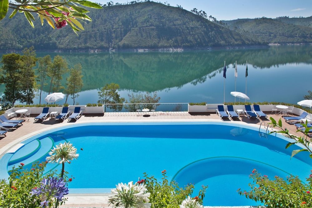 Lago Azul Eco Hotel — hotel in Ferreira Do Zezere