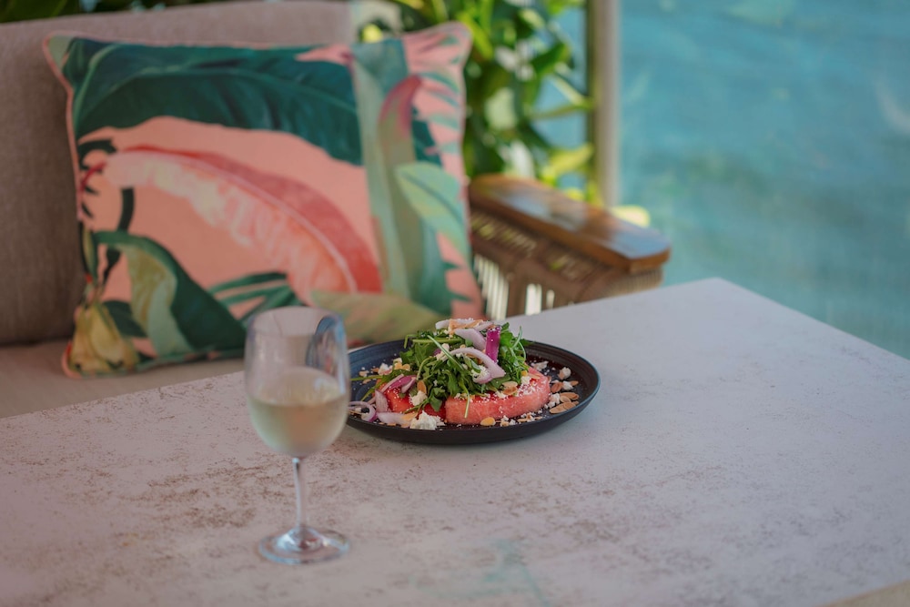Waterstone Resort & Marina Boca Raton Curio Collection by Hilton - photo 36