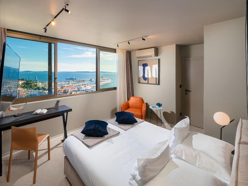 Royal Suites Sky - carbon neutral hotel in Split