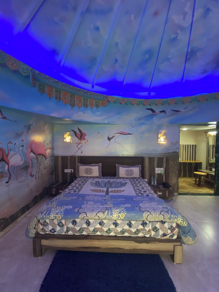 Hv Beach Resort in Mandvi, India