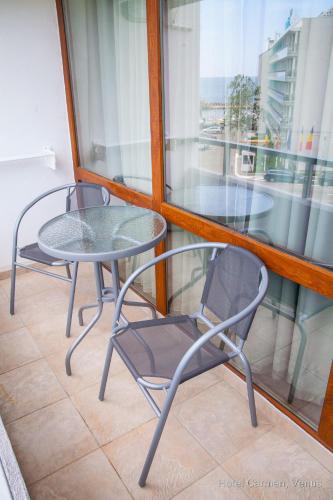 Hotel Carmen Azzuro — Mangalia — photo 3