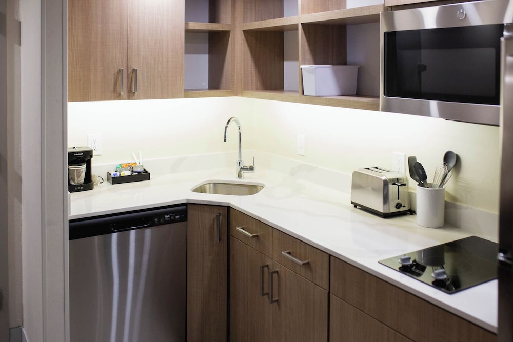 Homewood Suites by Hilton Tulsa South Medical District - photo 14