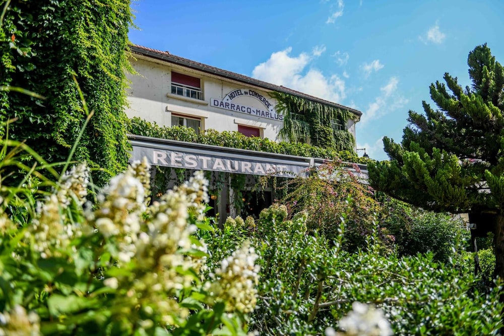 Hotel du Commerce - carbon neutral hotel in Amou