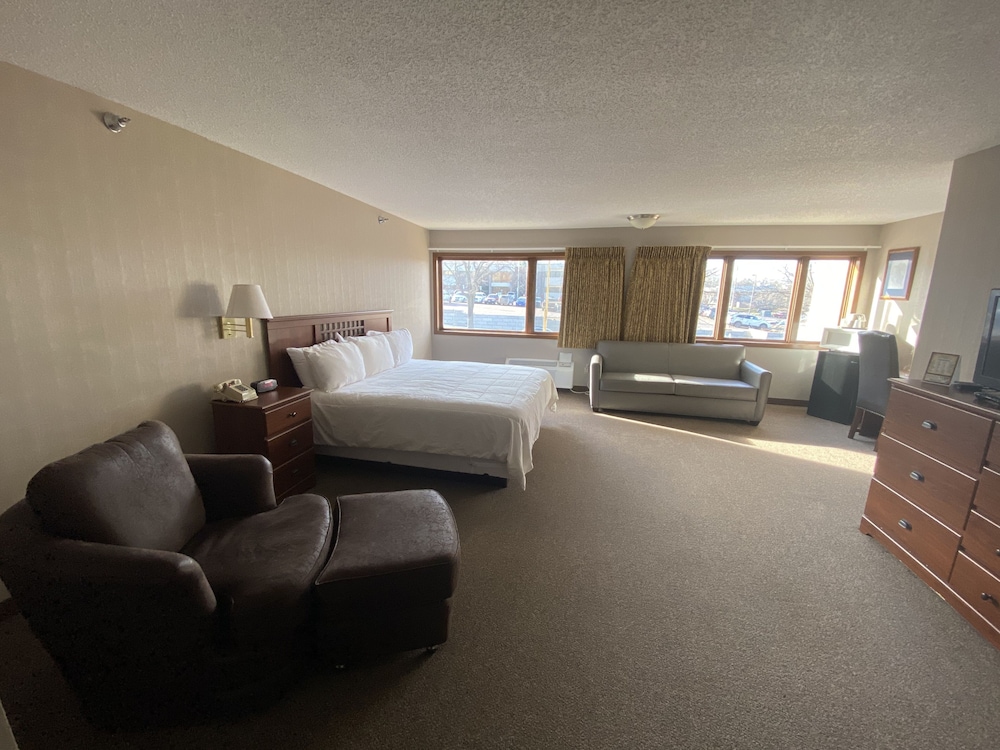 The Center Inn - photo 23