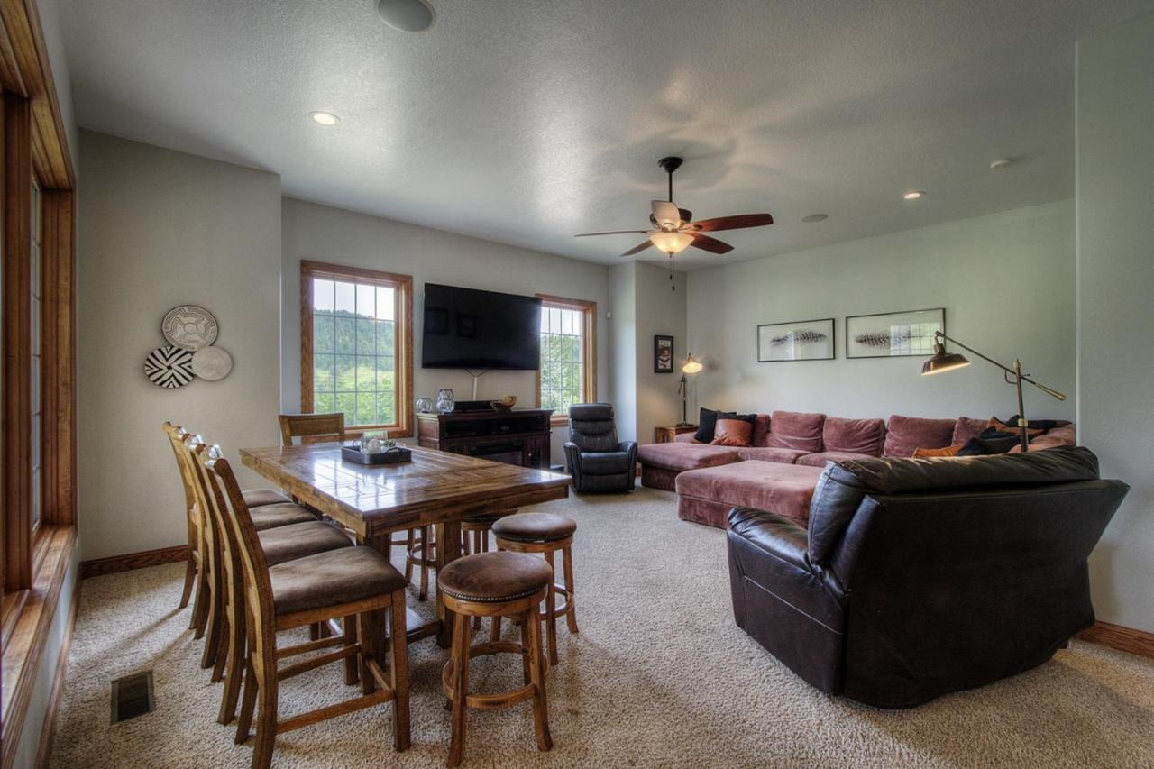 High Country Pool House — Sturgis — photo 4