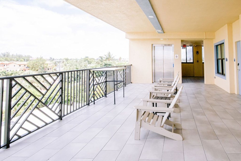 Vistalmar Beach Resort - photo 102