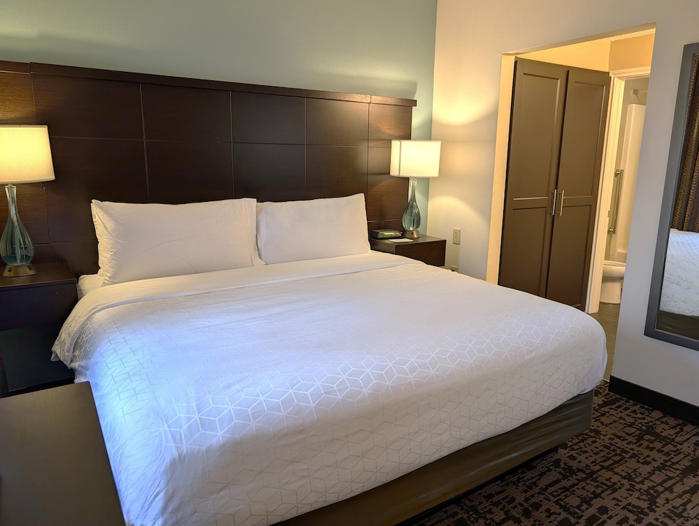 Staybridge Suites Indianapolis Fishers by IHG - photo 39