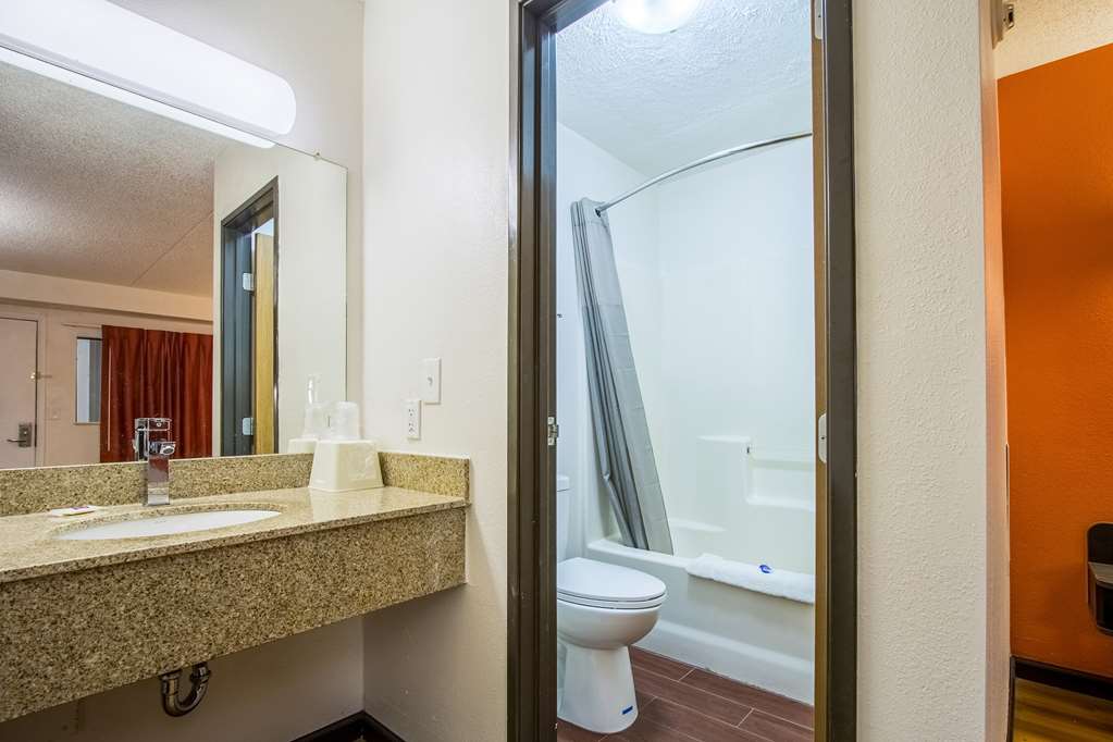 Motel 6 Ashland OH - photo 19