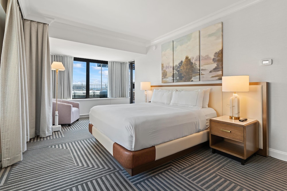 Capital Hilton - photo 14