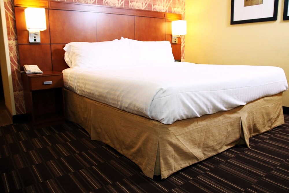 Holiday Inn Express Tifton by IHG - photo 4