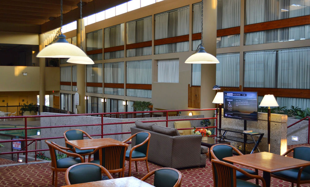 Hotel Muscatine - photo 6