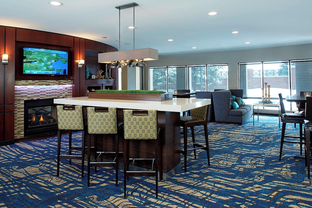 Courtyard by Marriott Woburn Boston North - photo 18