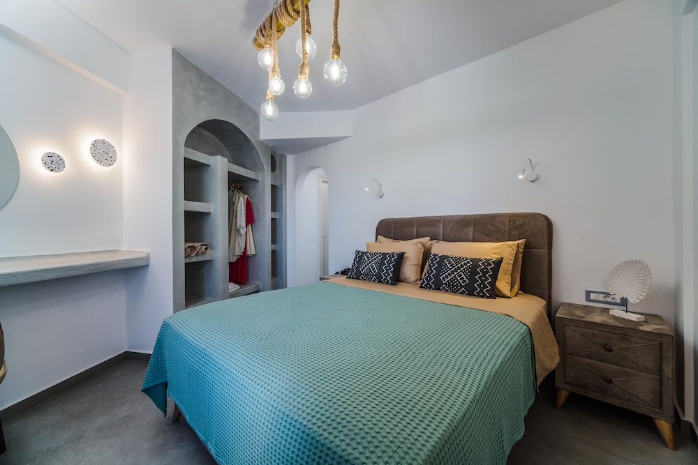 Aegean Blue Luxury Suites — Pyrgos — photo 5
