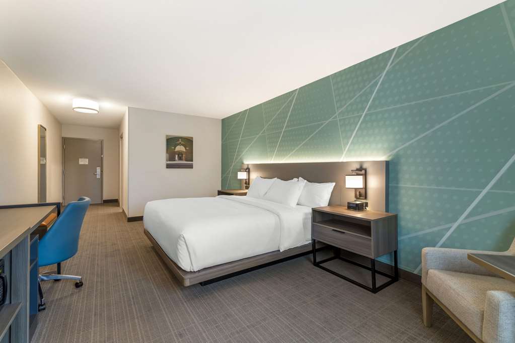 Comfort Inn & Suites Saratoga Springs - photo 23