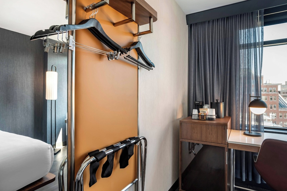 Courtyard by Marriott Washington DC Dupont Circle - photo 23