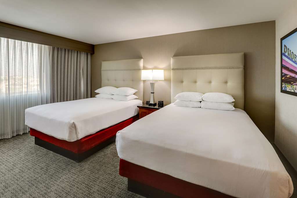 Drury Inn & Suites Phoenix Airport - photo 30
