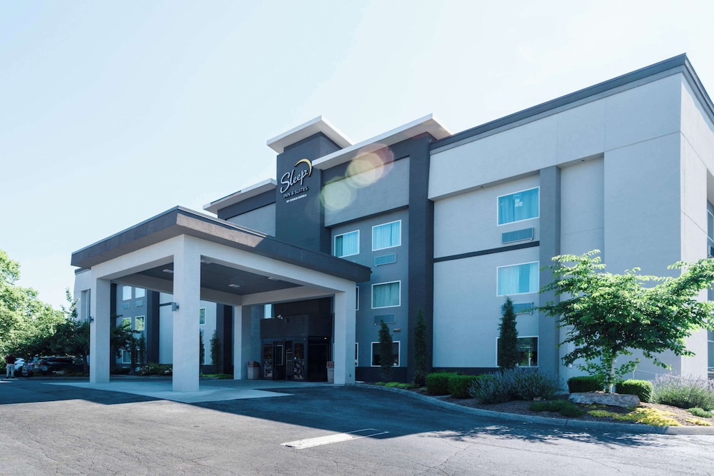 Sleep Inn & Suites Knoxville West - featured photo