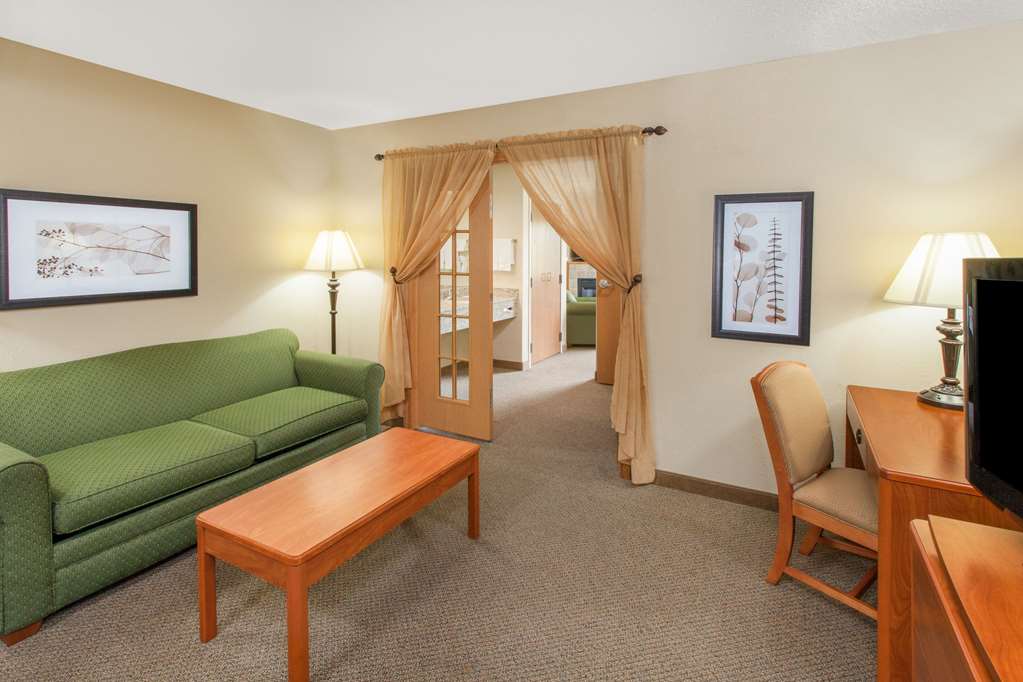 AmericInn by Wyndham Greenville - photo 14