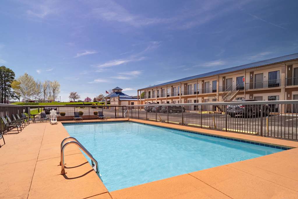 Days Inn by Wyndham Cookeville - photo 5