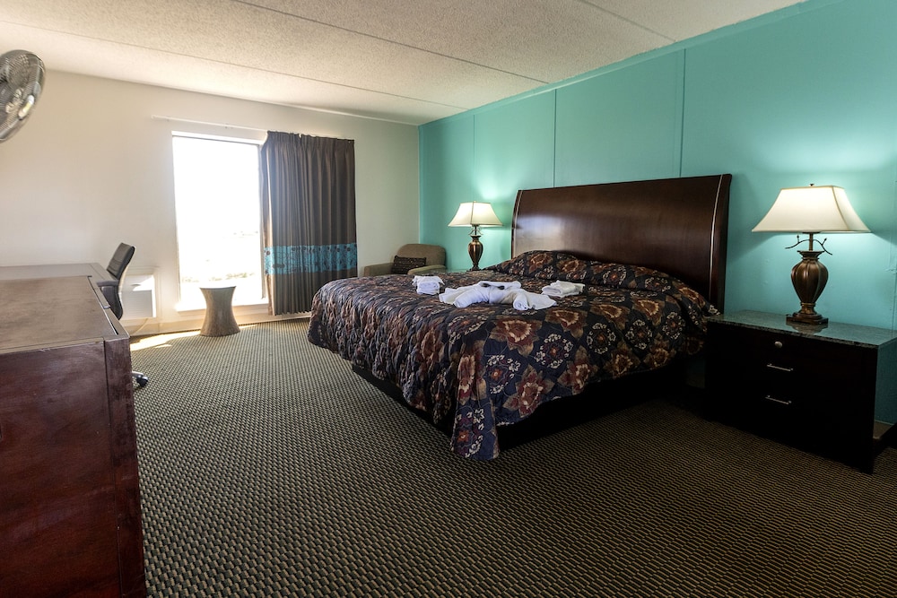 Crystal Palace Resort - photo 9
