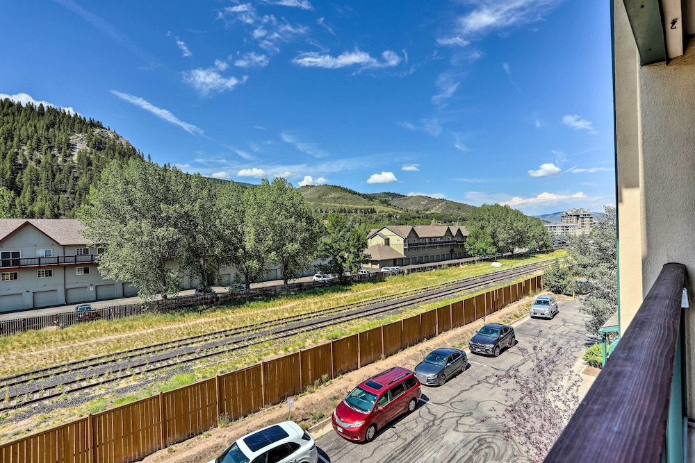 Lavish Escape 3 Mi from Beaver Creek Resort - photo 13