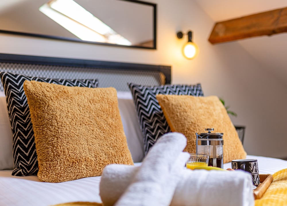 ByEvo Oswestry Barn Quirky romantic retreat or Cosy contractor base in Oswestry, United Kingdom