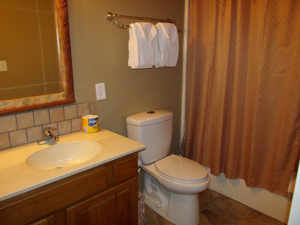 Brydan Suites - photo 111