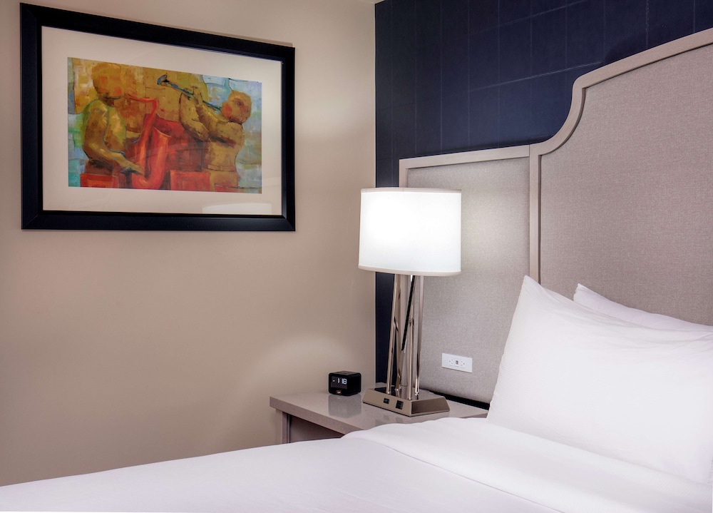 DoubleTree by Hilton Hotel Nashville Downtown - photo 10