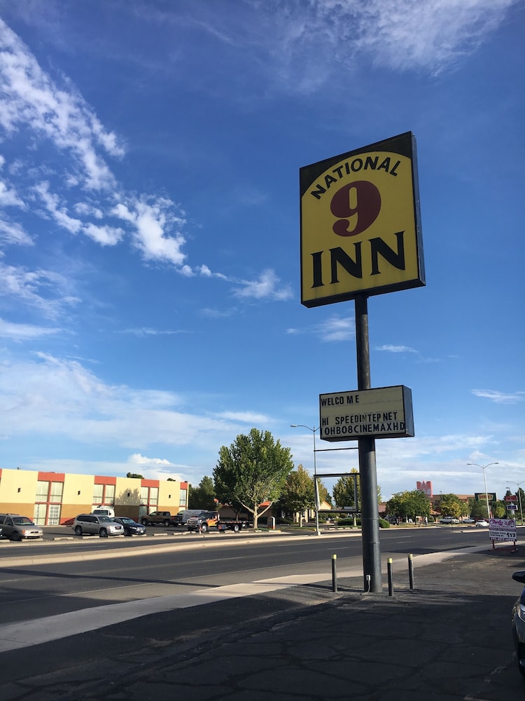 Deluxe Inn Of Roswell - photo 26
