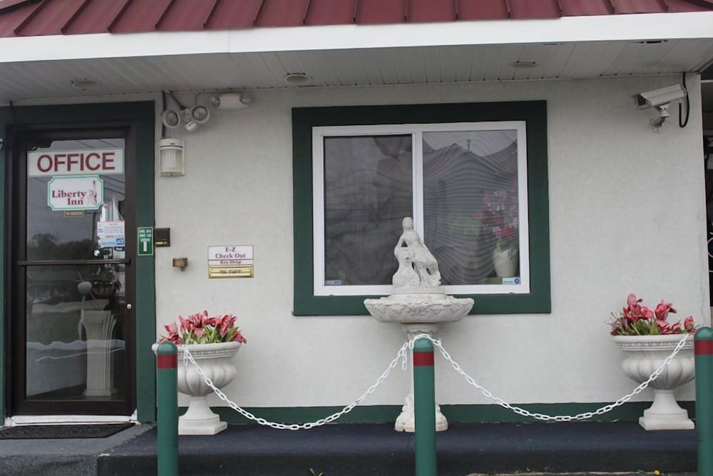 Liberty Inn Absecon Atlantic City - photo 27